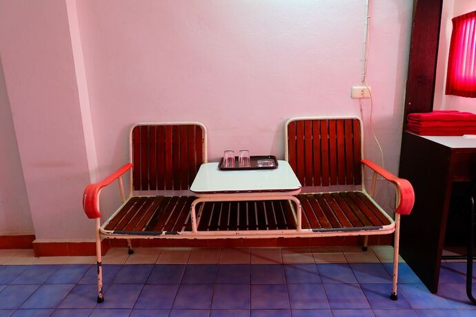 Imagen general del Hotel Thairungruang Backpackers Suratthani. Foto 7