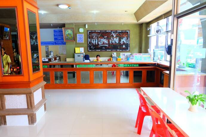 Imagen general del Hotel Thairungruang Backpackers Suratthani. Foto 16