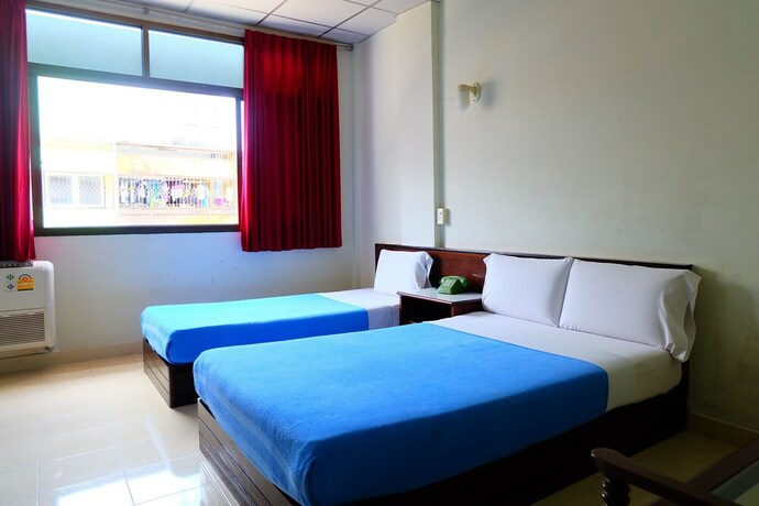 Imagen general del Hotel Thairungruang Backpackers Suratthani. Foto 20