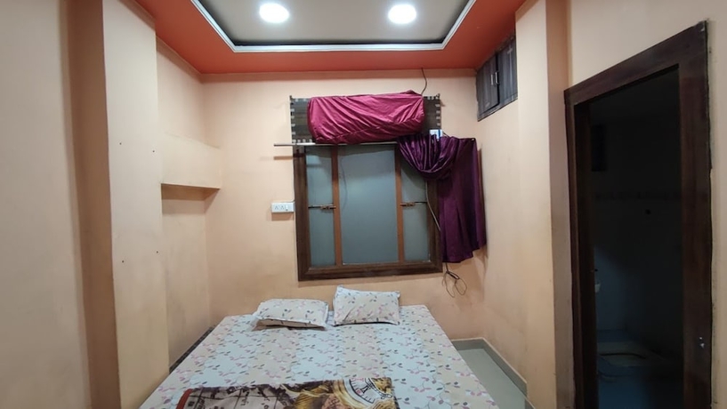 Imagen de la habitación del Hotel Thakur Jii Bhopal. Foto 12