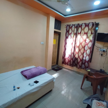 Imagen de la habitación del Hotel Thakur Jii Bhopal. Foto 13