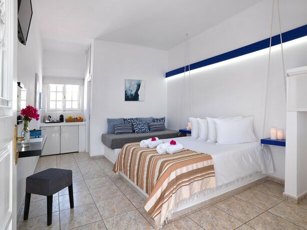 Imagen de la habitación del Hotel Thalasea Kimolos. Foto 18