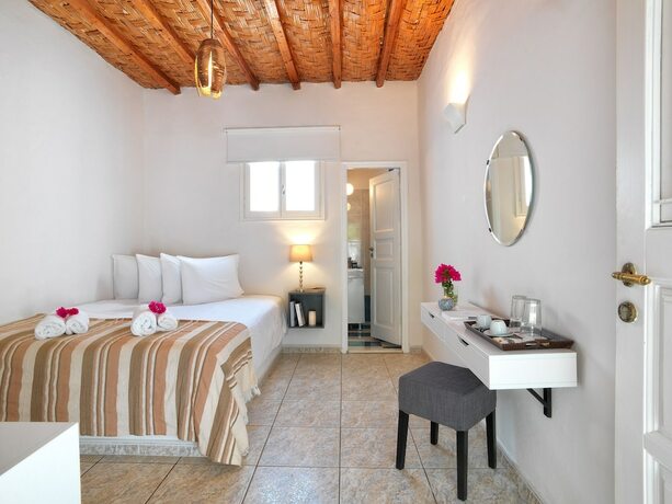 Imagen de la habitación del Hotel Thalasea Kimolos. Foto 19