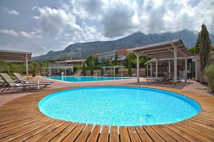 Imagen de la piscina del Hotel Thalassa, Aktio-Vonitsa. Foto 10