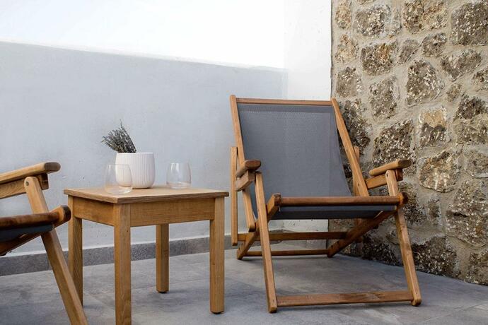 Imagen general del Hotel Thalassa Suites. Foto 10