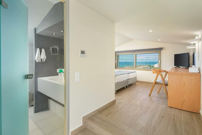 Imagen general del Hotel Thalassa Suites. Foto 11