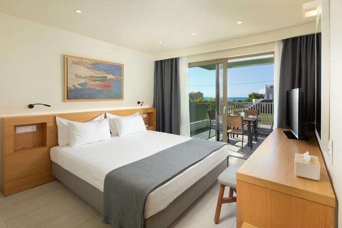 Imagen general del Hotel Thalassa Suites. Foto 12