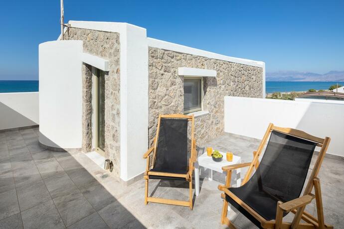 Imagen general del Hotel Thalassa Suites. Foto 19