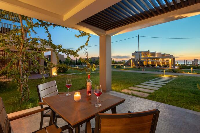 Imagen general del Hotel Thalassa Suites. Foto 20