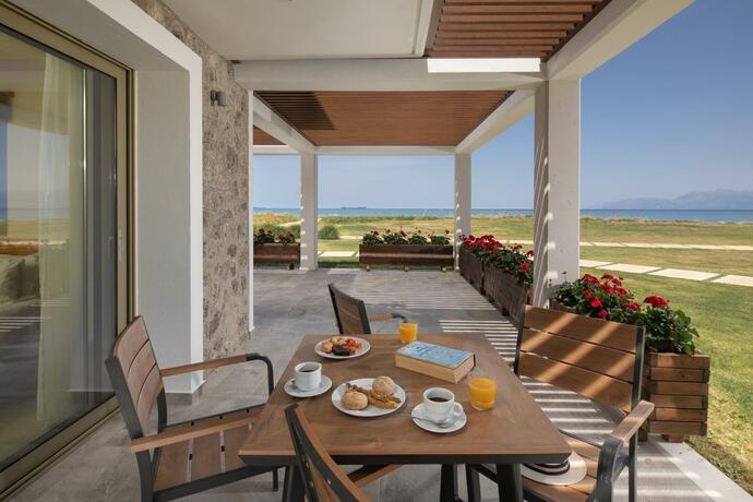 Imagen general del Hotel Thalassa Suites. Foto 29