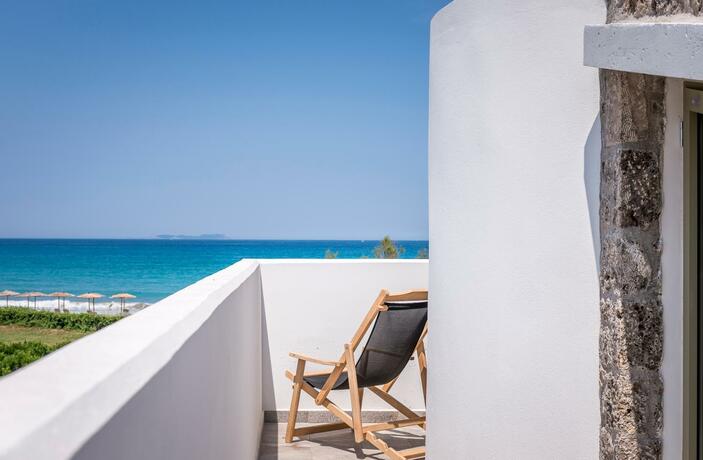 Imagen general del Hotel Thalassa Suites. Foto 40