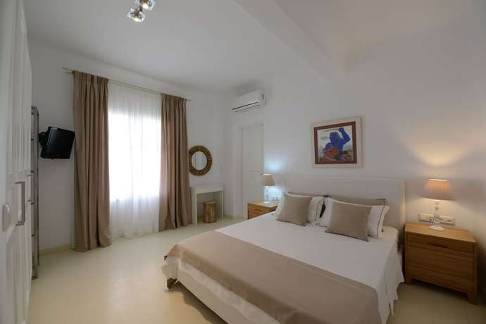 Imagen de la habitación del Hotel Thalasses Villas. Foto 6