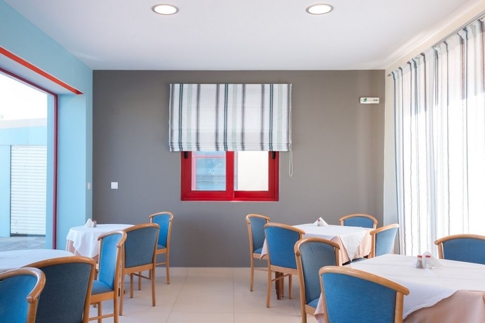 Imagen del bar/restaurante del Hotel Thalassi. Foto 2