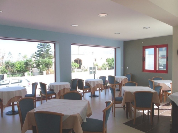 Imagen del bar/restaurante del Hotel Thalassi. Foto 4