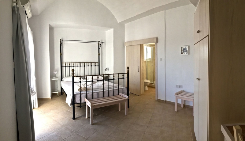 Imagen de la habitación del Hotel Thalassines Beach Villas. Foto 6