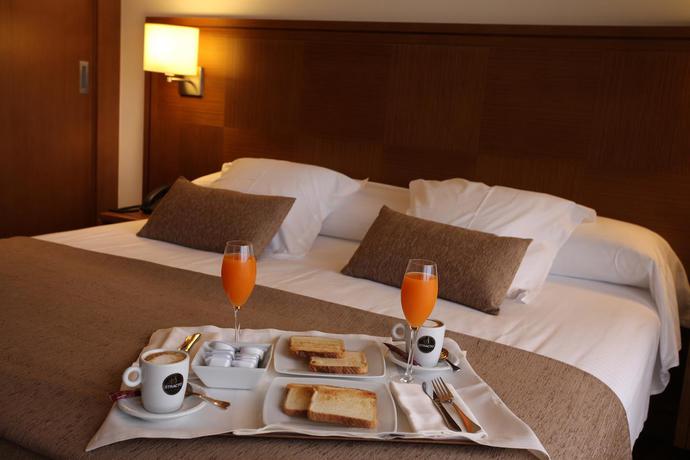 Imagen general del Hotel Thalasso Cantabrico Las Sirenas. Foto 5