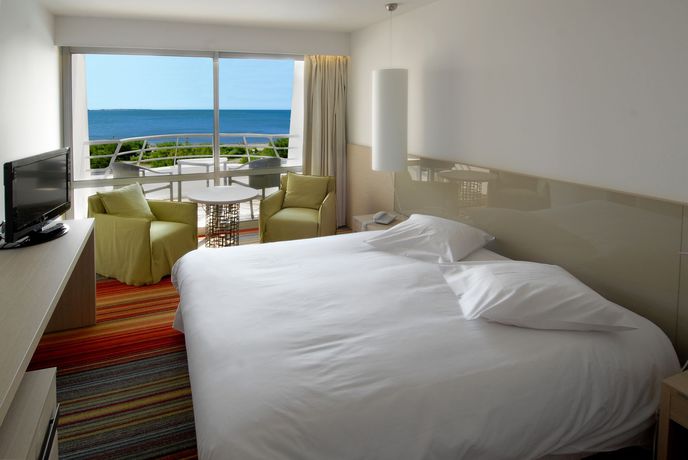 Imagen de los interiores del Hotel Thalasso and Spa Les Corallines. Foto 15