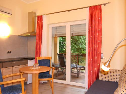 Imagen de la habitación del Hotel Thalfried. Foto 18