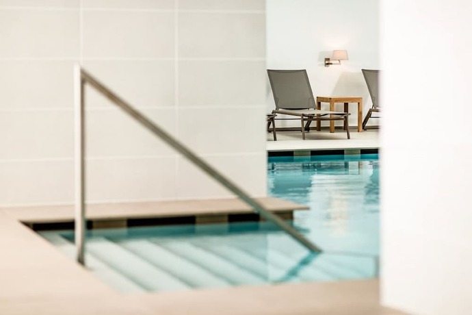 Imagen de la piscina del Hotel Thalhof am See. Foto 18