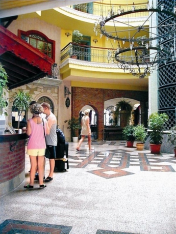 Imagen general del Hotel Thalia Unique. Foto 4