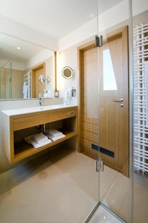 Imagen de la habitación del Hotel Thalmair. Foto 10