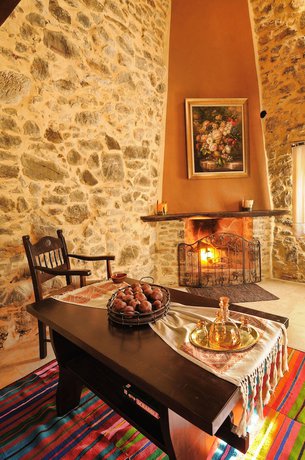 Imagen de la habitación del Hotel Thalori. Foto 13