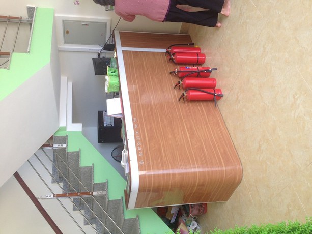 Imagen de los interiores del Hotel Tham Giap. Foto 18