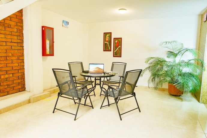 Imagen de la habitación del Hotel Thama. Foto 15