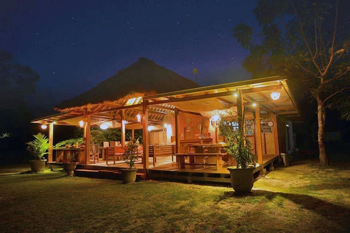 Imagen de los interiores del Hotel Thamarind Resort Gili Gede. Foto 18