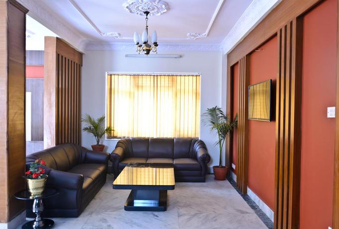Imagen de los interiores del Hotel Thamel Grand. Foto 13