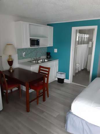 Imagen de la habitación del Hotel Thames Inn and Marina. Foto 9
