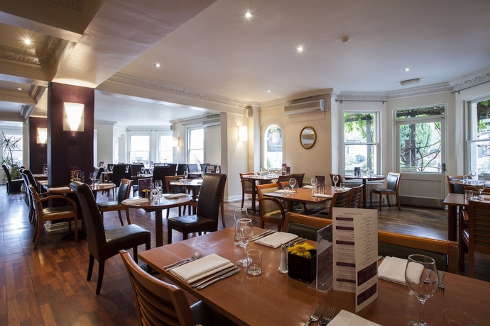 Imagen del bar/restaurante del Hotel Thames Riviera. Foto 6