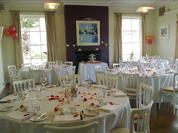 Imagen de los interiores del Hotel Thames Riviera. Foto 19