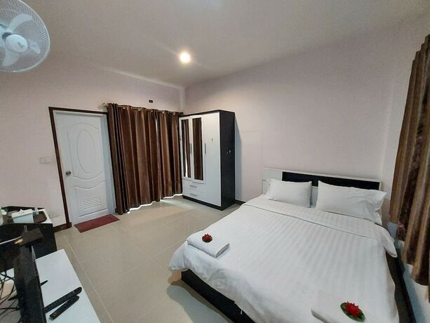 Imagen general del Hotel Thana Apartment. Foto 10