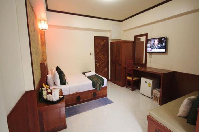 Imagen de la habitación del Hotel Thana Hotel. Foto 8