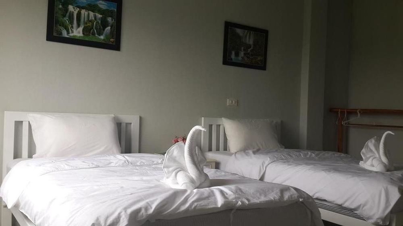 Imagen de la habitación del Hotel Thanagrit Apartelle. Foto 8
