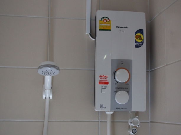 Imagen de la habitación del Hotel Thanapa Mansion - Hostel. Foto 3