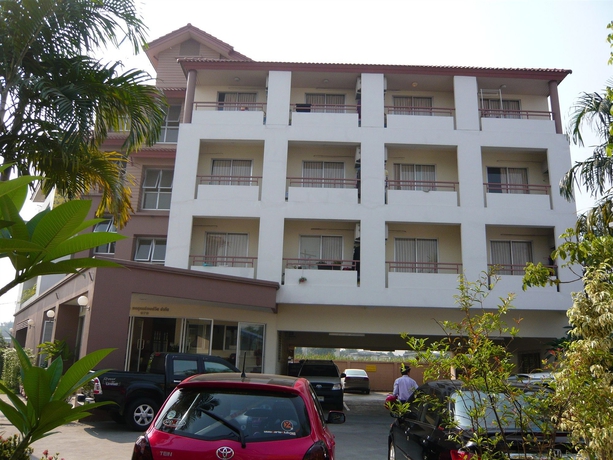 Imagen de los exteriores del Hotel Thanapa Place. Foto 12