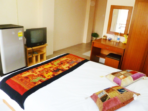 Imagen de la habitación del Hotel Thanapa Place. Foto 7