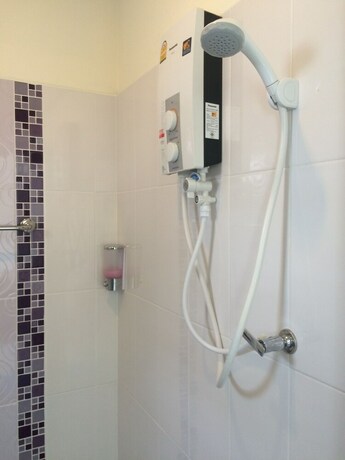 Imagen de la habitación del Hotel Thanavill Resort. Foto 18