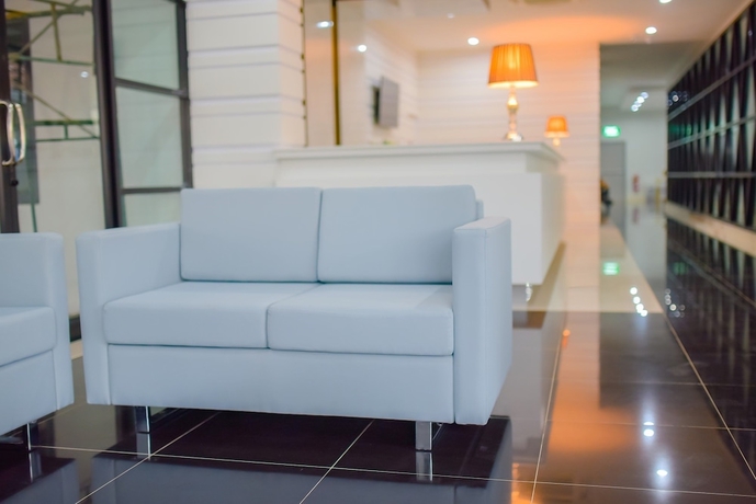Imagen de los interiores del Hotel Thanburi. Foto 15