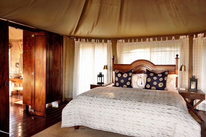 Imagen de la habitación del Hotel Thanda Safari. Foto 14