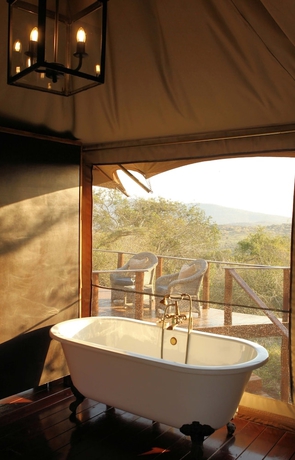 Imagen de la habitación del Hotel Thanda Safari. Foto 17