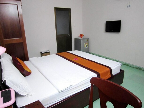 Imagen de la habitación del Hotel Thanh Hong. Foto 35