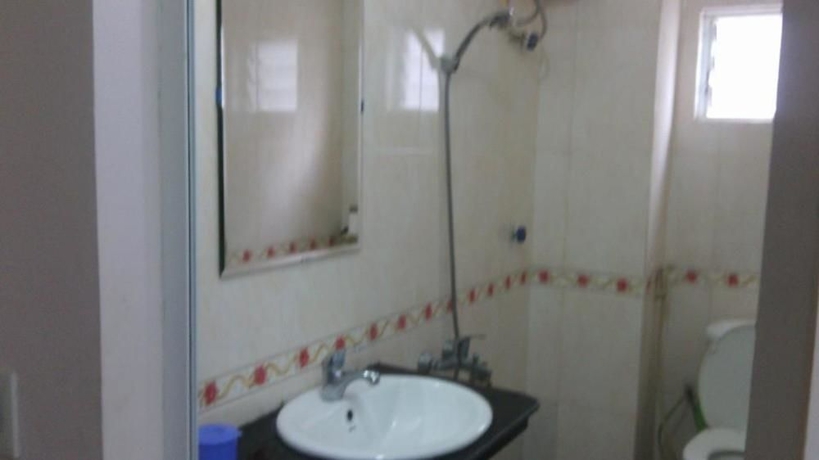 Imagen de la habitación del Hotel Thanh Huong Airport. Foto 7