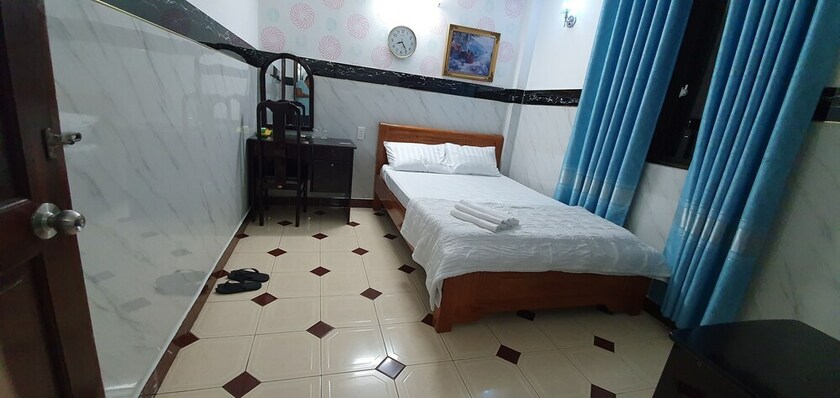 Imagen de la habitación del Hotel Thanh Lan. Foto 8