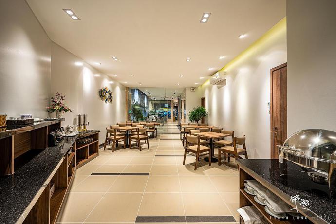 Imagen del bar/restaurante del Hotel Thanh Long Bach Dang. Foto 5