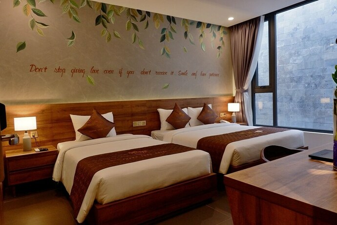 Imagen de la habitación del Hotel Thanh Long. Foto 13