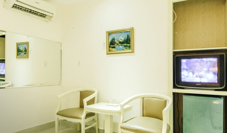 Imagen de la habitación del Hotel Thanh Long Tan. Foto 4