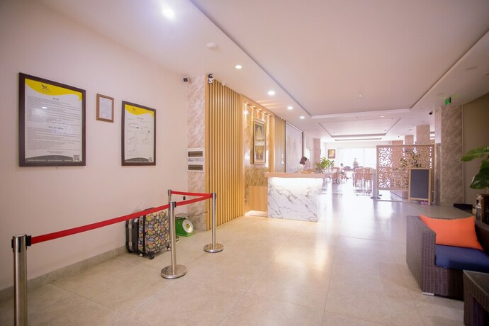 Imagen de los interiores del Hotel Thanh Mai. Foto 38